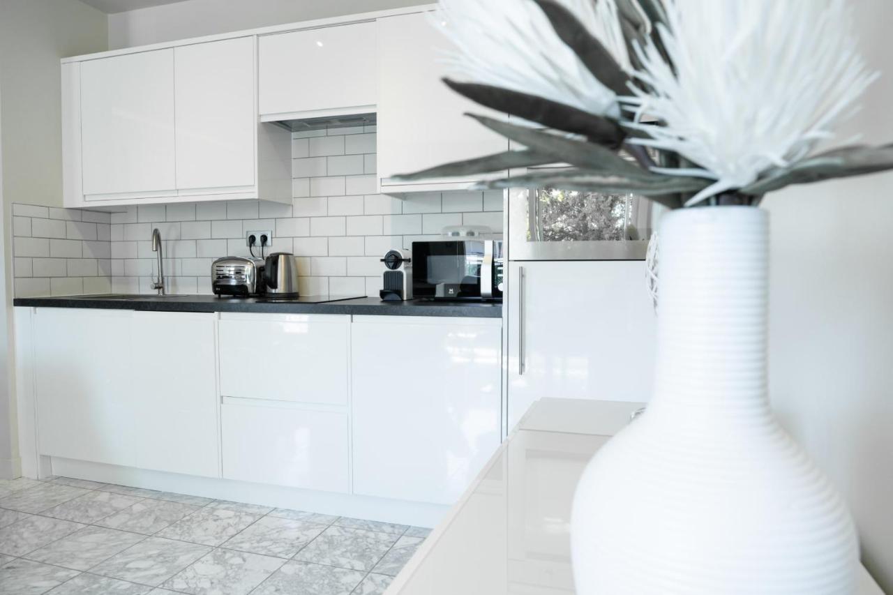 2-Bedroom Apartment Pointe Croisette Peaceful Walk To The Beach Канны Экстерьер фото